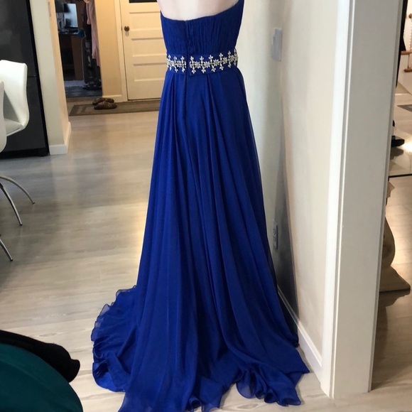 Royal Blue chiffon with train - Picture 12 of 16